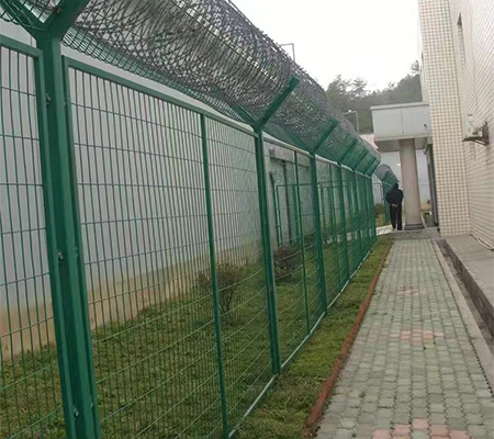 飛機(jī)場(chǎng)護(hù)欄